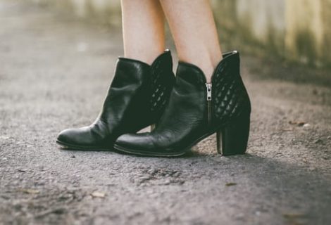 The Most Flattering Outfits To Wear With Your Ankle Boots