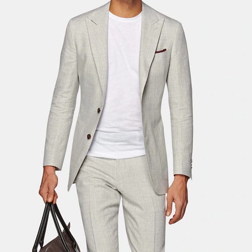 Light Two-Piece Suit: Classy Casual Outfits for Guys